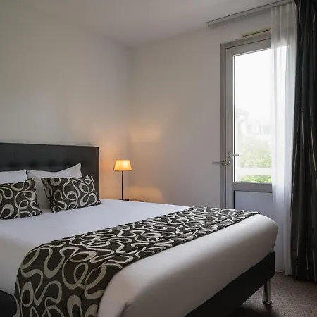 Du Moulin Hotell Niort