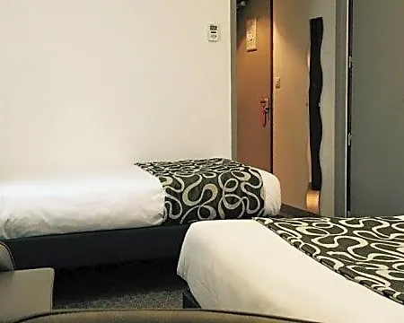 Du Moulin Hotel 3*